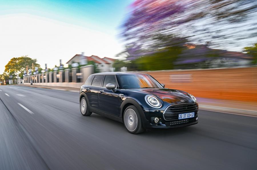  Mini Cooper Clubman (F54) 2019 года  (ZA) (фото 8 из 24)
